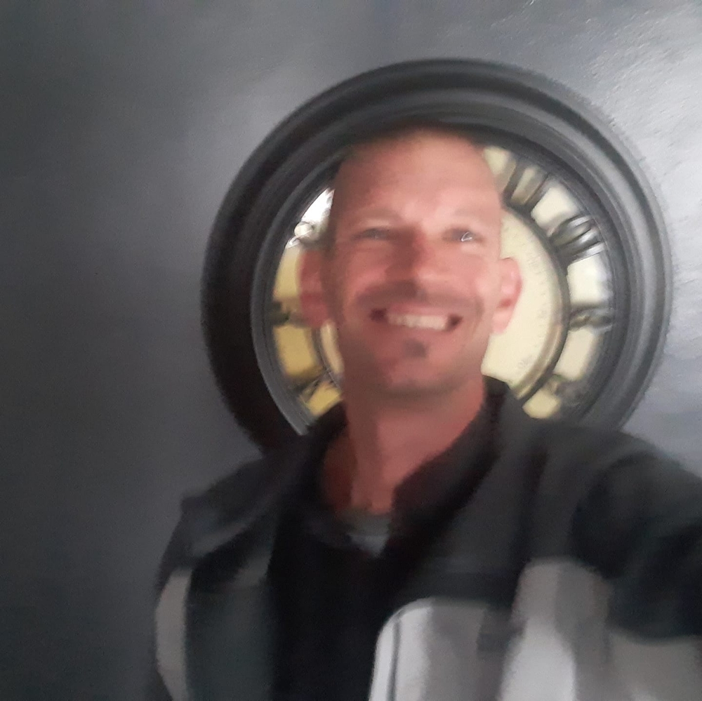 Meet your Posher, Anthony